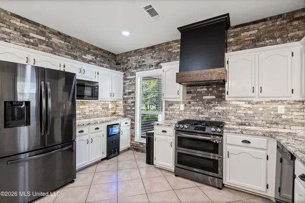 $480,000 | 4280 Roman Forest Drive, Olive Branch, MS 38654