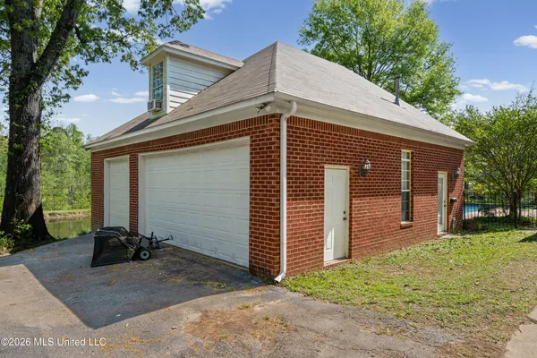 $480,000 | 4280 Roman Forest Drive, Olive Branch, MS 38654