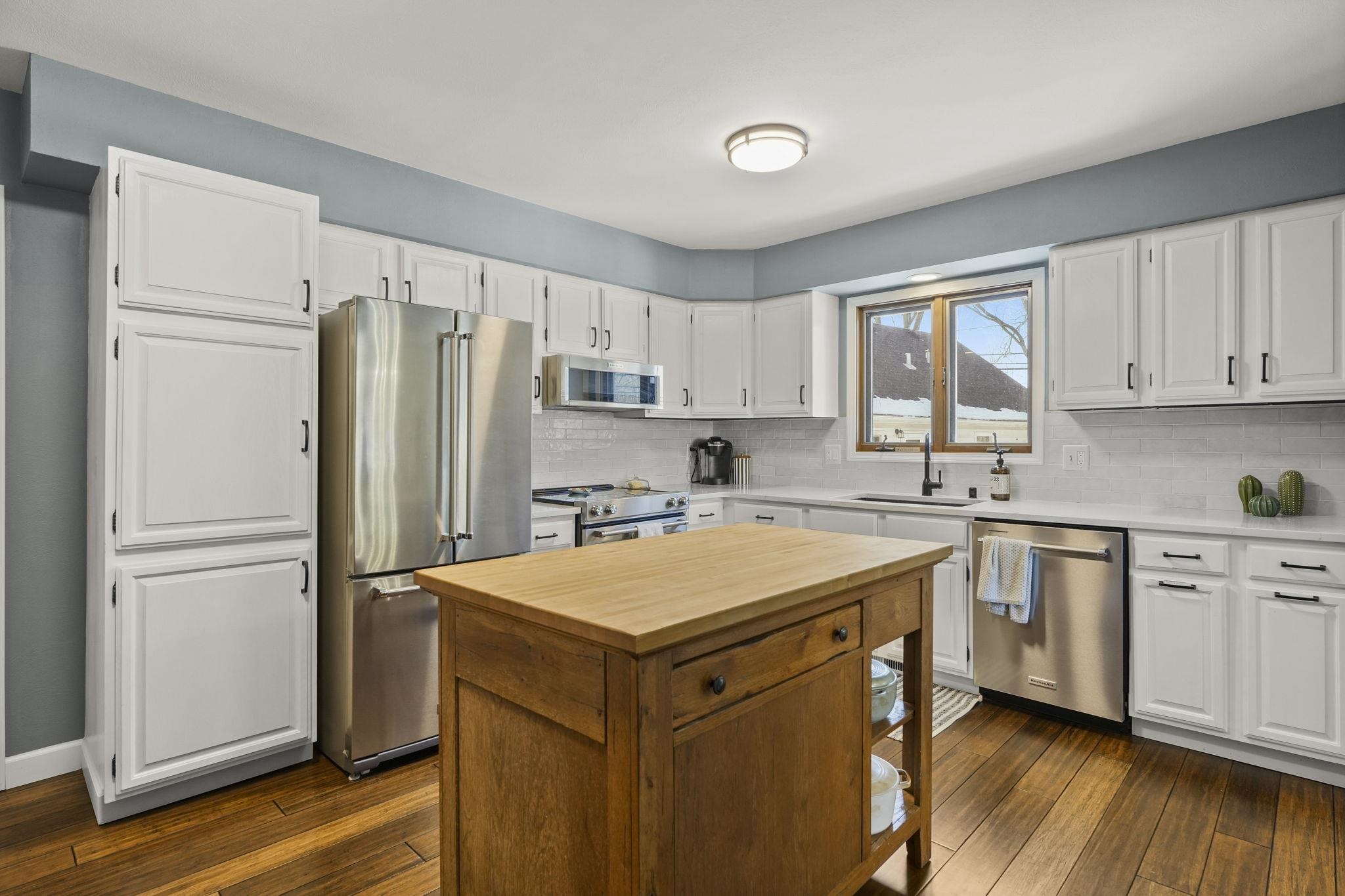 5518 Belin Street Madison, WI 53705 - Photo 12 of 44