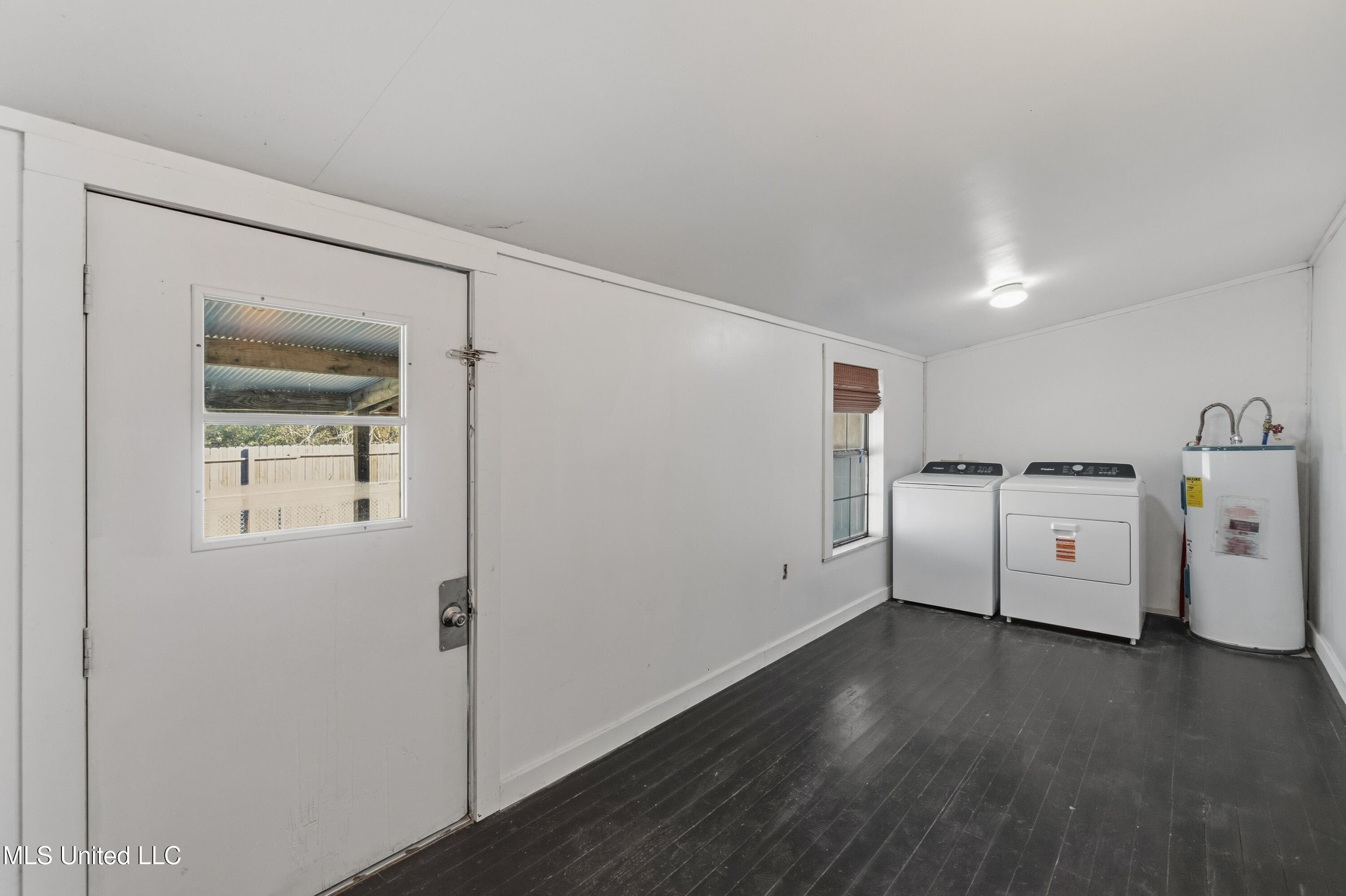 3270 Highway 84 Laurel, MS 39443 - Photo 15 of 37 3270_US-84-15