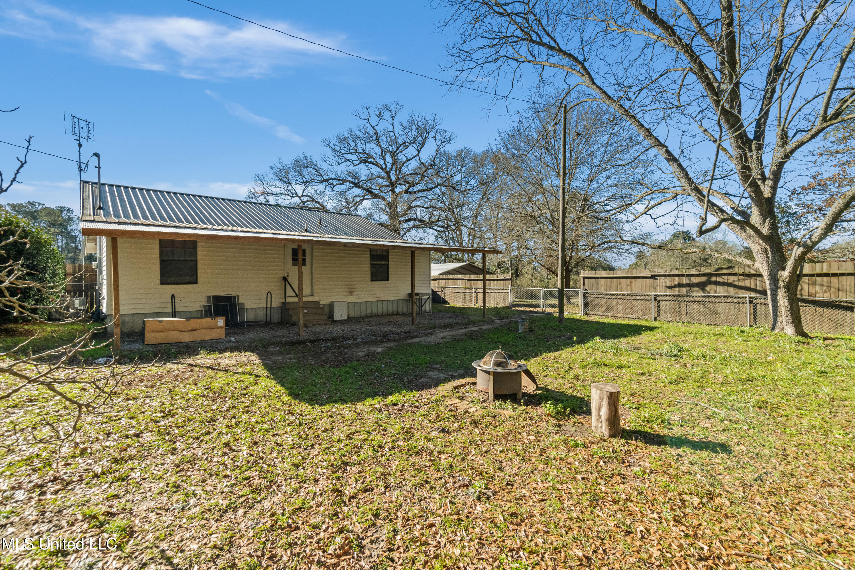 3270 Highway 84 Laurel, MS 39443 - Photo 29 of 37 3270_US-84-29