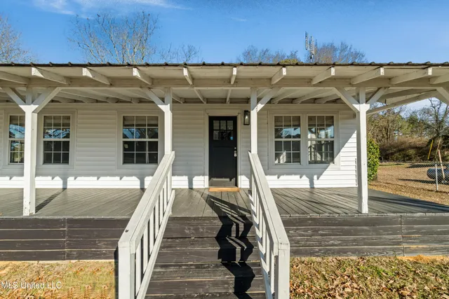 $149,900 | 3270 Highway 84, Laurel, MS 39443