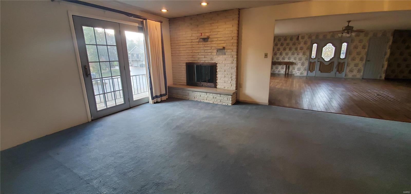 4681 Fuchs Road St. Louis, MO 63128 - Photo 2 of 85 Gallery Image 2
