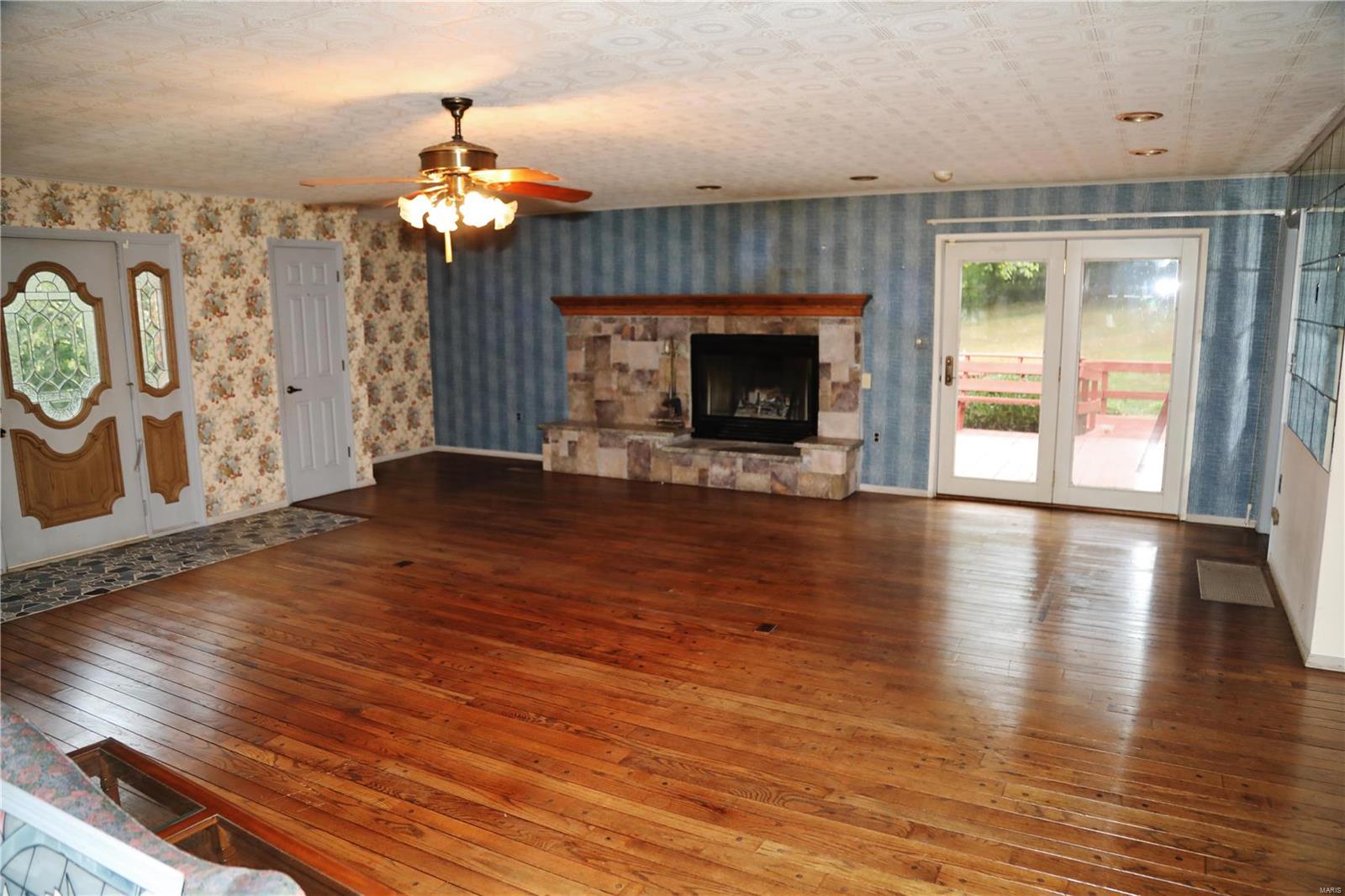 4681 Fuchs Road St. Louis, MO 63128 - Photo 15 of 85 Gallery Image 15