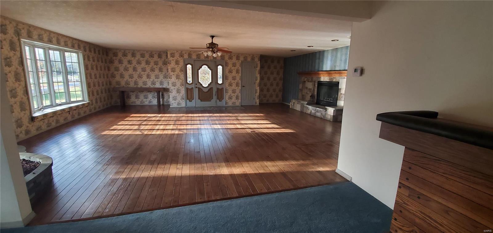4681 Fuchs Road St. Louis, MO 63128 - Photo 3 of 85 Gallery Image 3