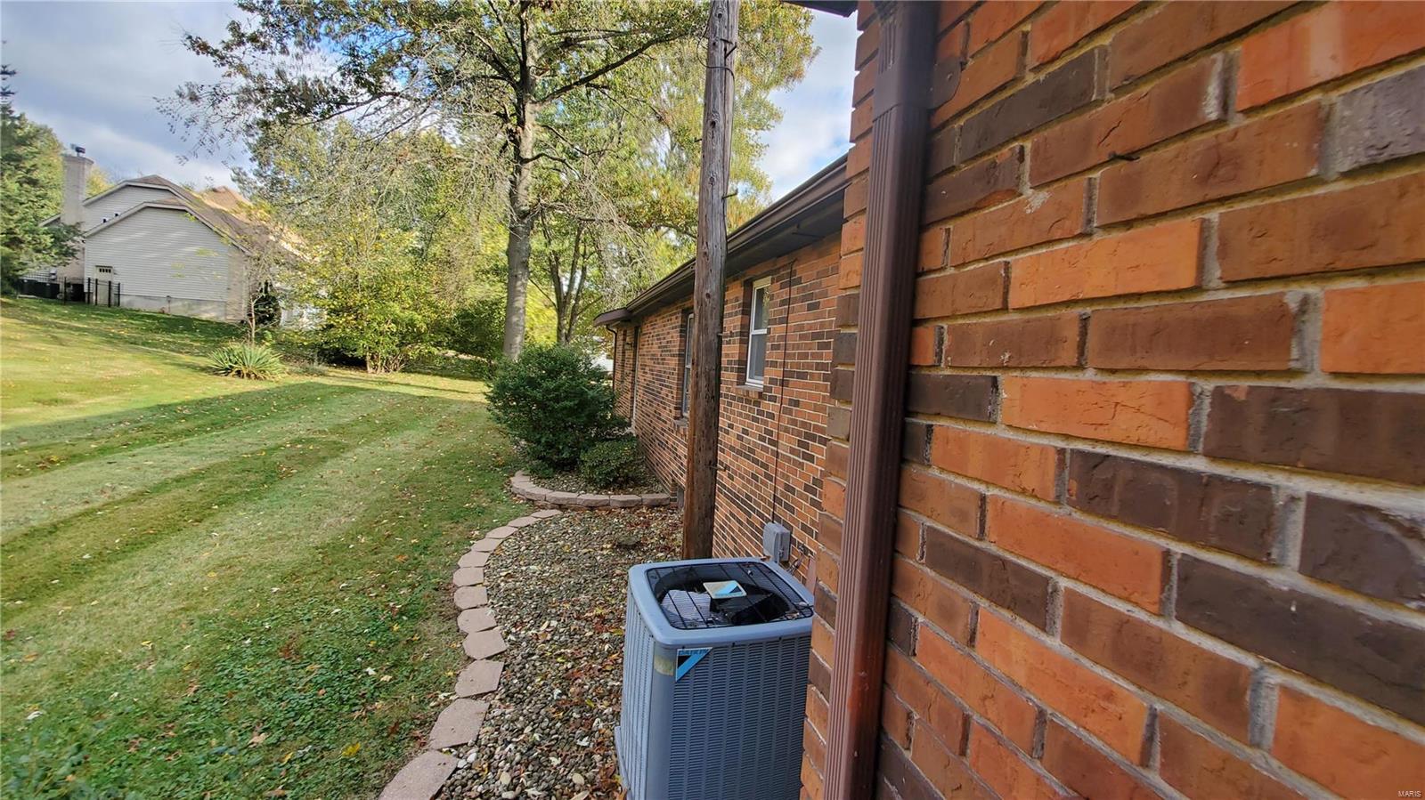 4681 Fuchs Road St. Louis, MO 63128 - Photo 21 of 85 Gallery Image 21