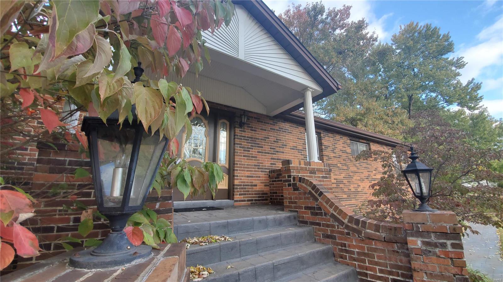 4681 Fuchs Road St. Louis, MO 63128 - Photo 5 of 85 Gallery Image 5