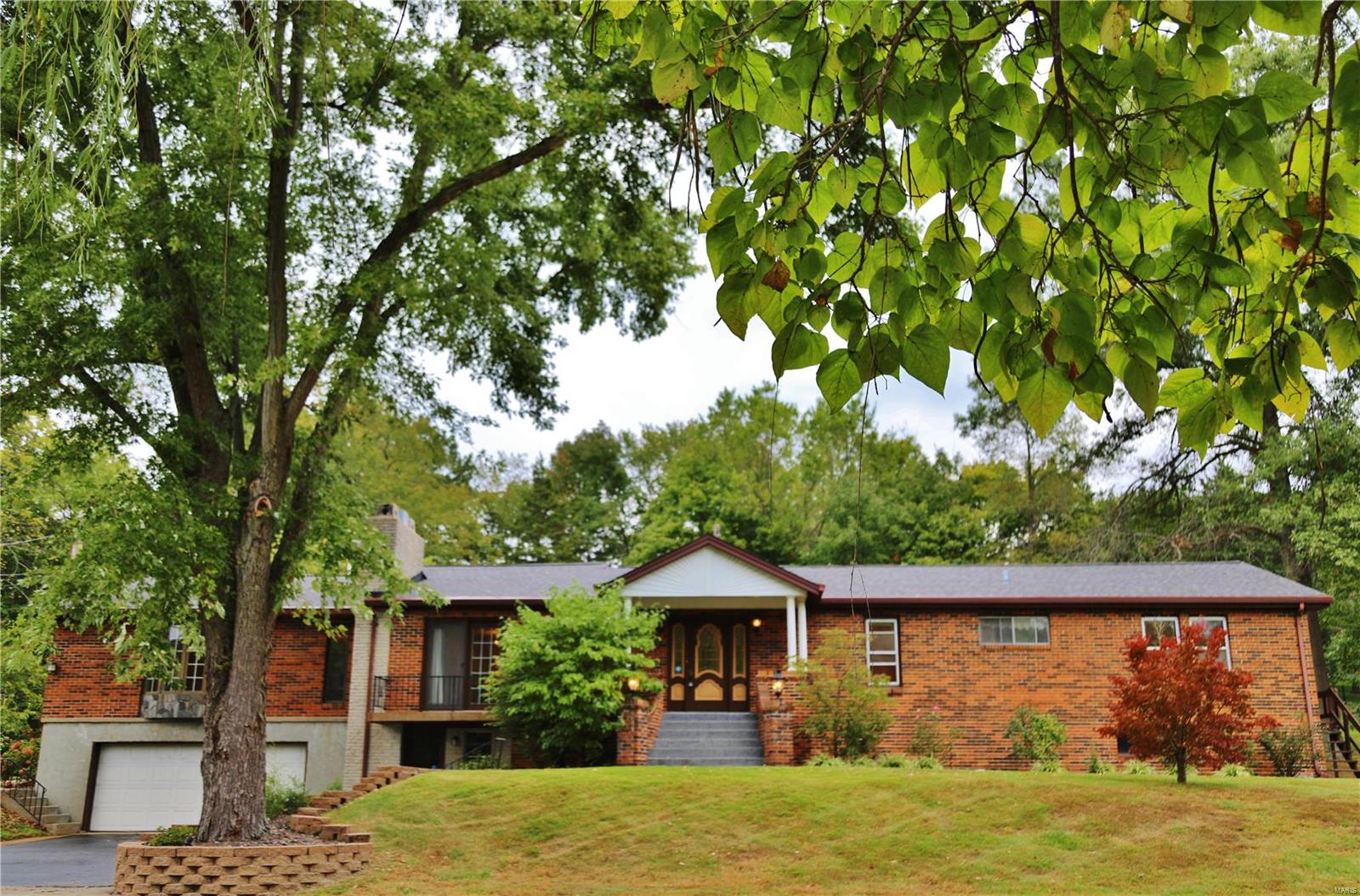 4681 Fuchs Road St. Louis, MO 63128 - Photo 8 of 85 Gallery Image 8