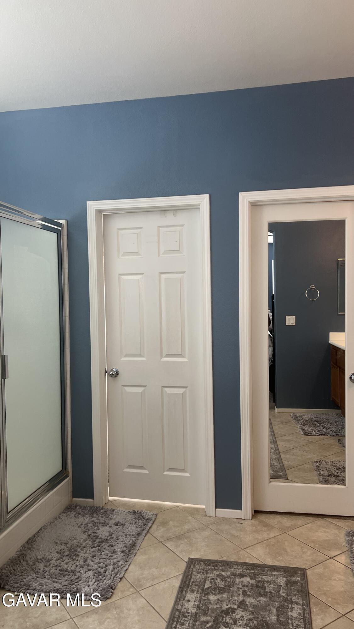 44741 Ruthron Avenue Lancaster, CA 93536 - Photo 1 of 13 a view of entryway