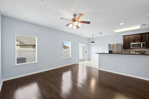 $1,900 | 1900 Little Elm Trail, Unit 89, Cedar Park, TX 78613