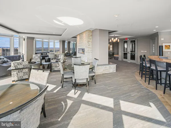 $775,000 | 8220 Crestwood Heights Drive, Unit 1215, McLean, VA 22102