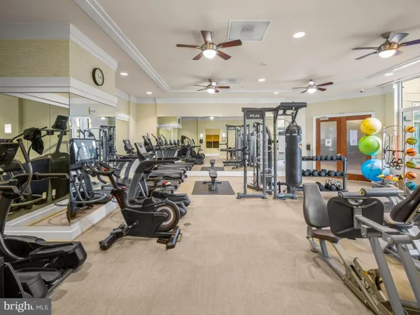 $775,000 | 8220 Crestwood Heights Drive, Unit 1215, McLean, VA 22102