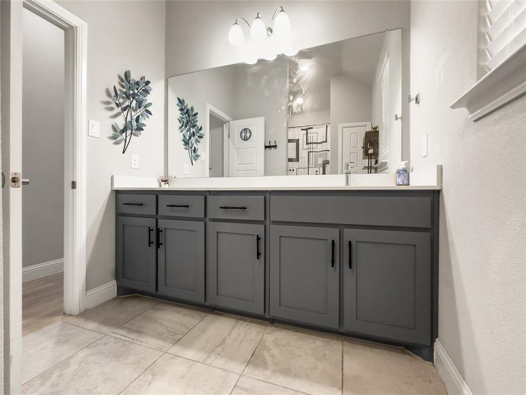 3722 Autumncrest Street Grand Prairie, TX 76065 - Photo 24 of 39