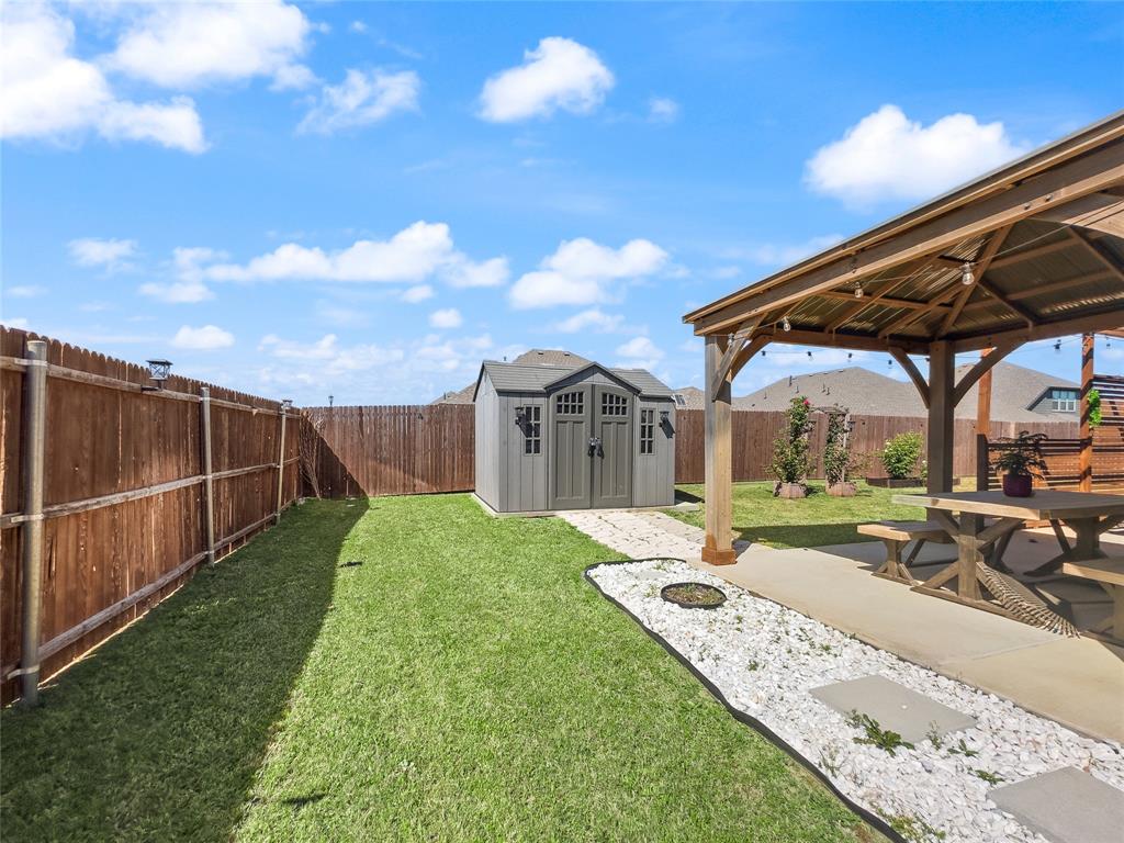 3722 Autumncrest Street Grand Prairie, TX 76065 - Photo 36 of 39