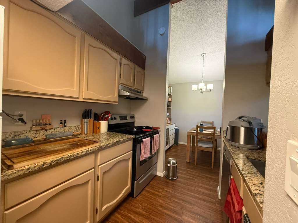 1712 Cinnamon Path, Unit A Austin, TX 78704 - Photo 9 of 33
