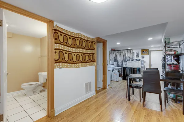 $2,800 | 931 Brummel Street, Unit 103, Evanston, IL 60202