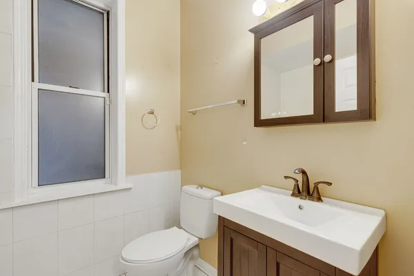 $2,800 | 931 Brummel Street, Unit 103, Evanston, IL 60202