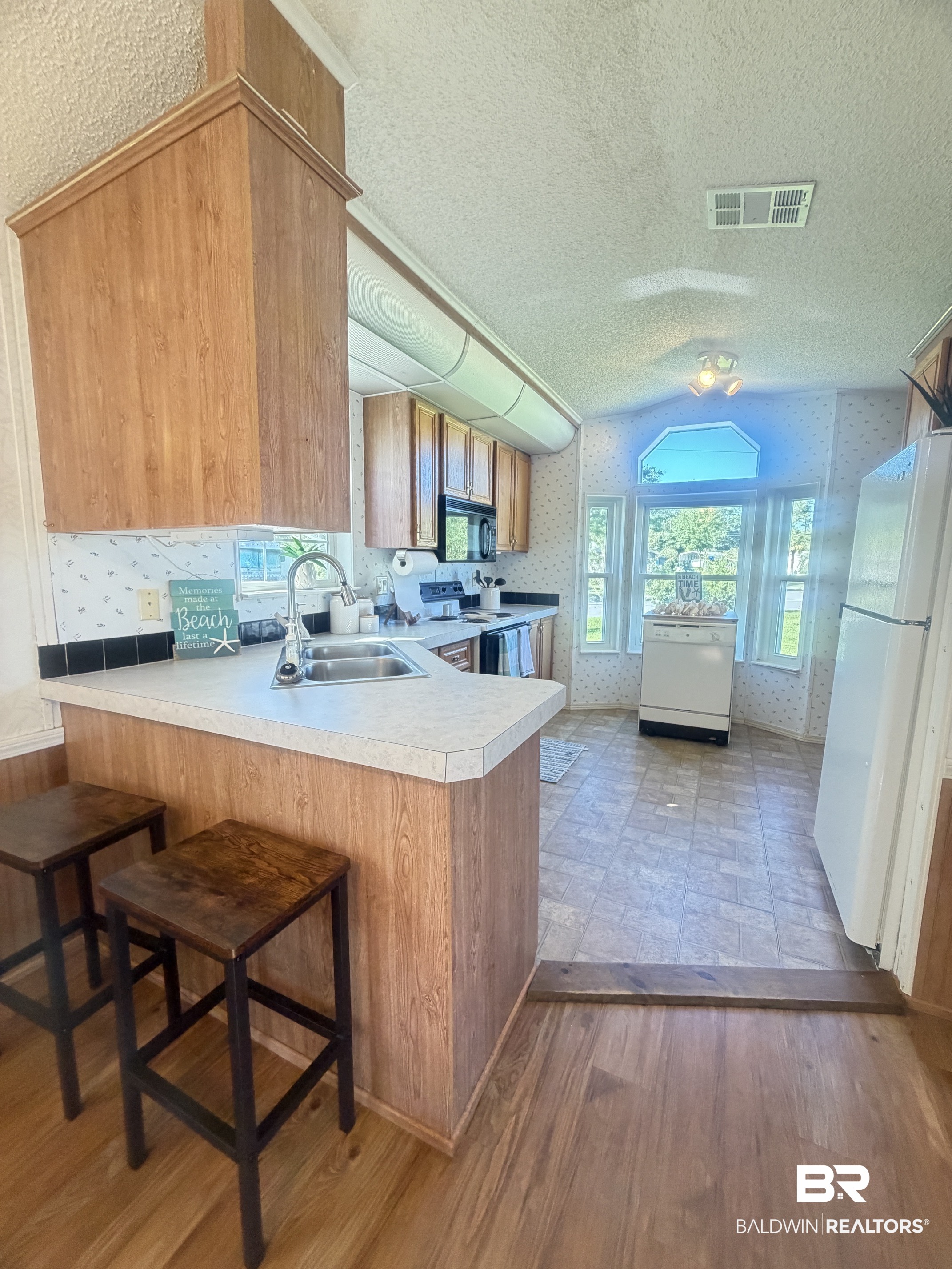 245 Defuniak Loop Lillian, AL 36549 - Photo 9 of 36 Gallery Image 9