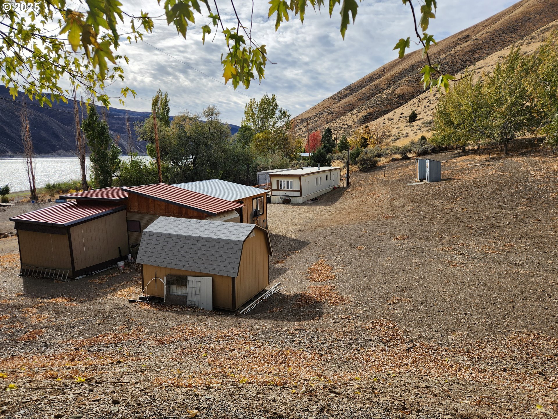 a view of outdoor space yard and patio