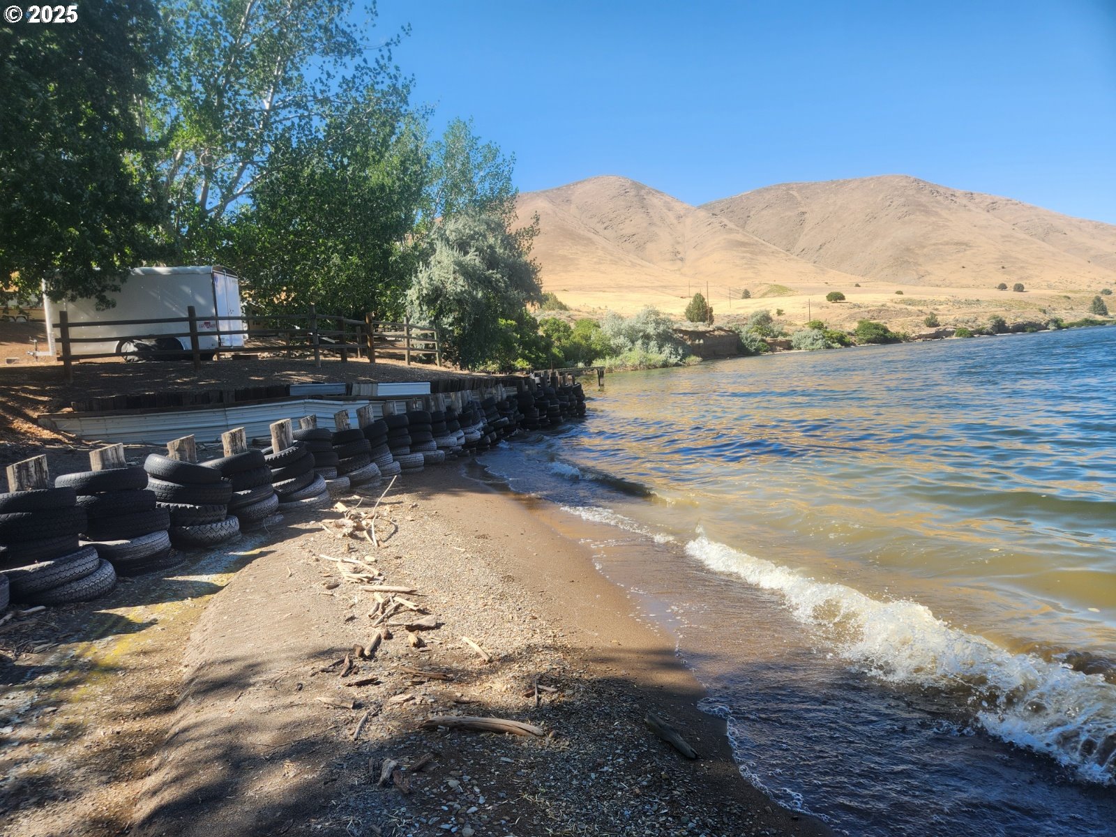 34559 Snake River Road Huntington, OR 97907 - Photo 14 of 46