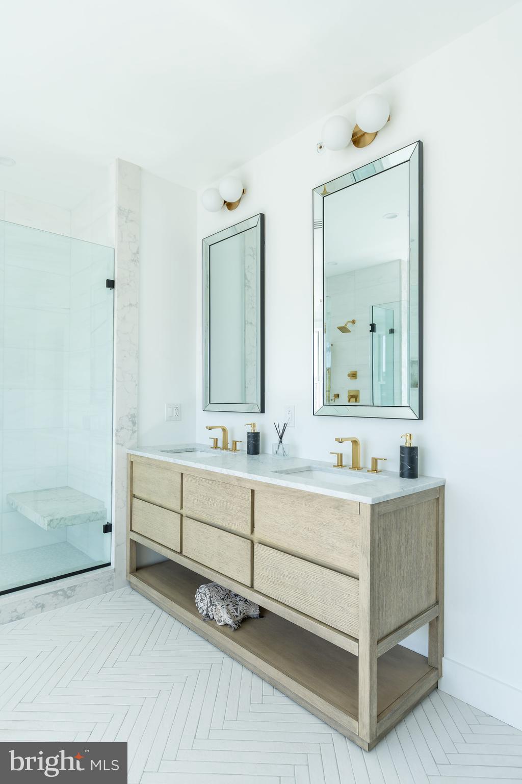 112 Righter Street Philadelphia, PA 19128 - Photo 41 of 108 Primary Spa like Bathroom