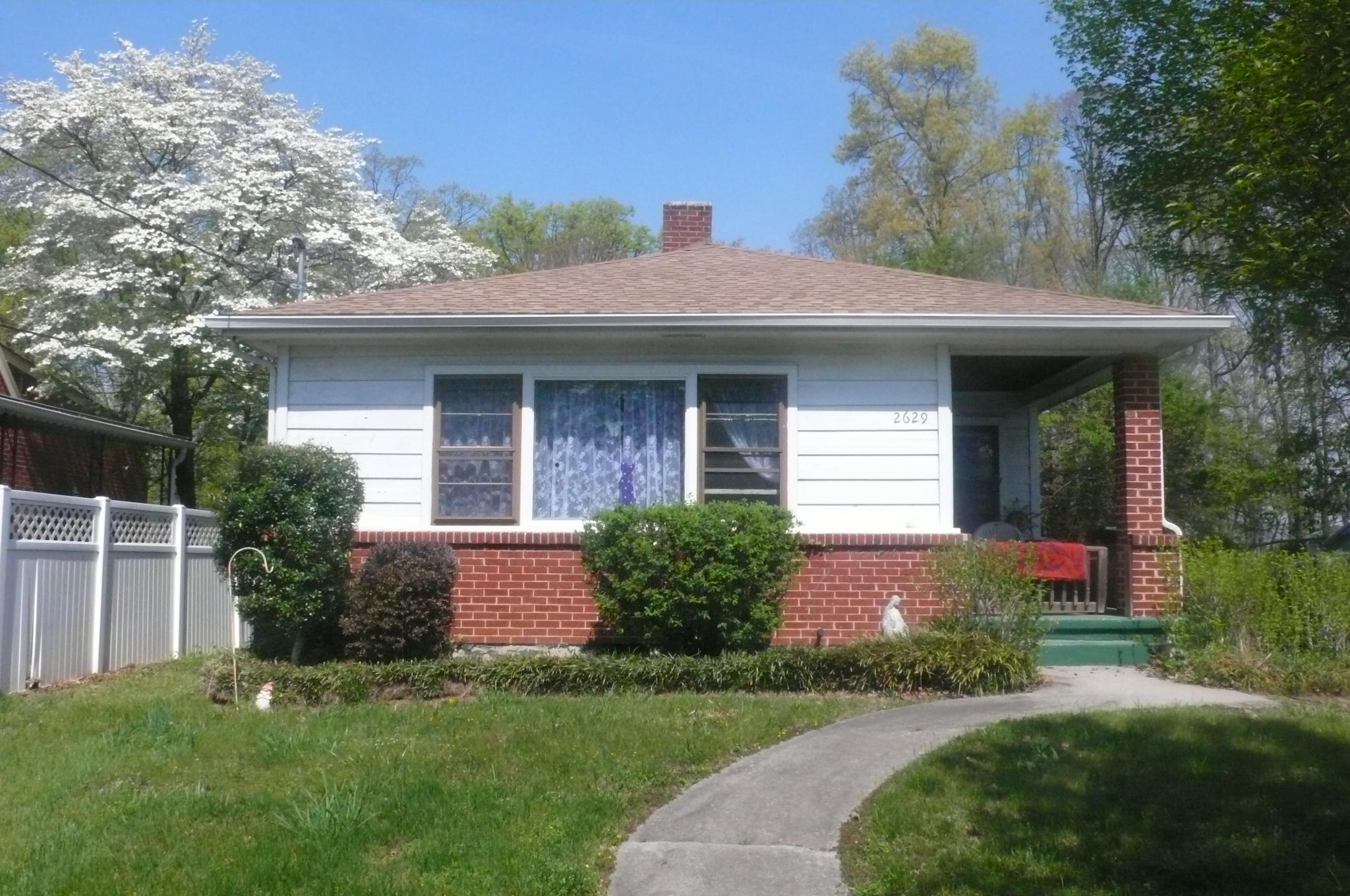 2629 Tillett Road Southwest Roanoke, VA 24015 - Photo 1 of 19 P1130421