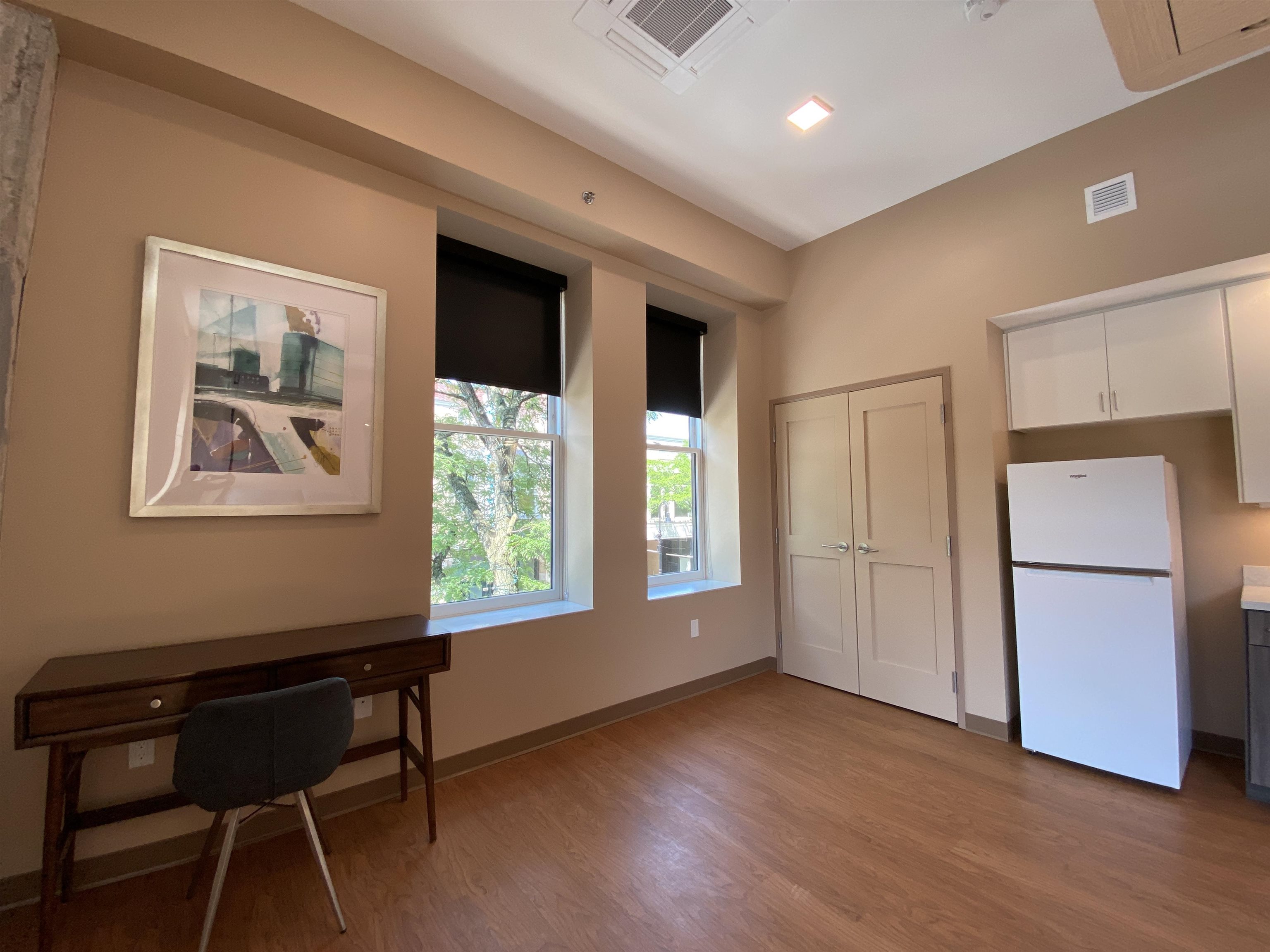 83 Hanover Street, Unit 209 Manchester, NH 03101 - Photo 19 of 42