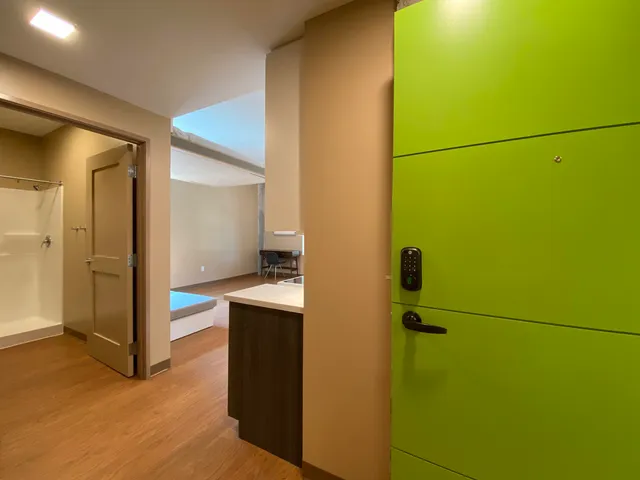 $1,899 | 83 Hanover Street, Unit 209, Manchester, NH 03101