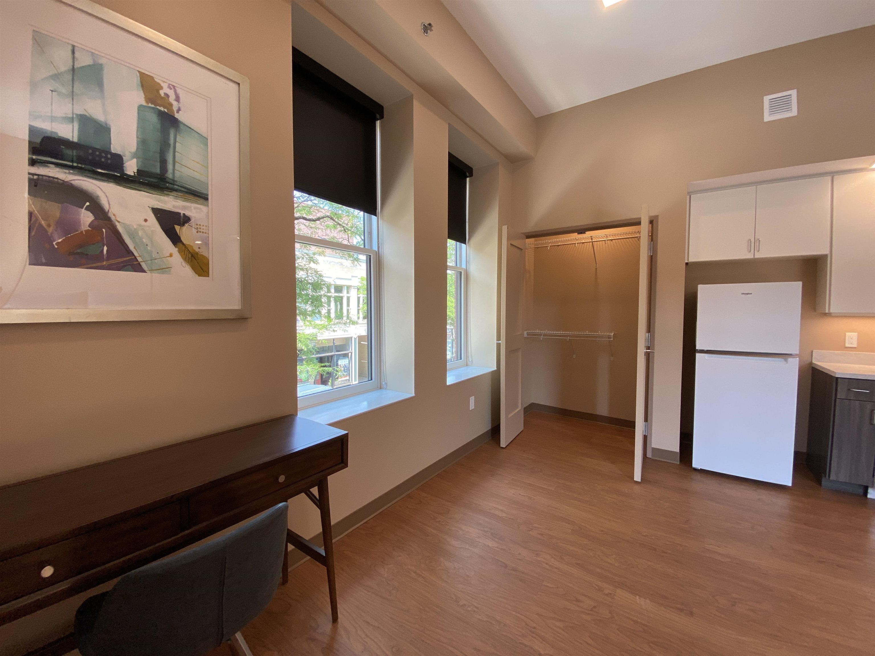 83 Hanover Street, Unit 209 Manchester, NH 03101 - Photo 27 of 42