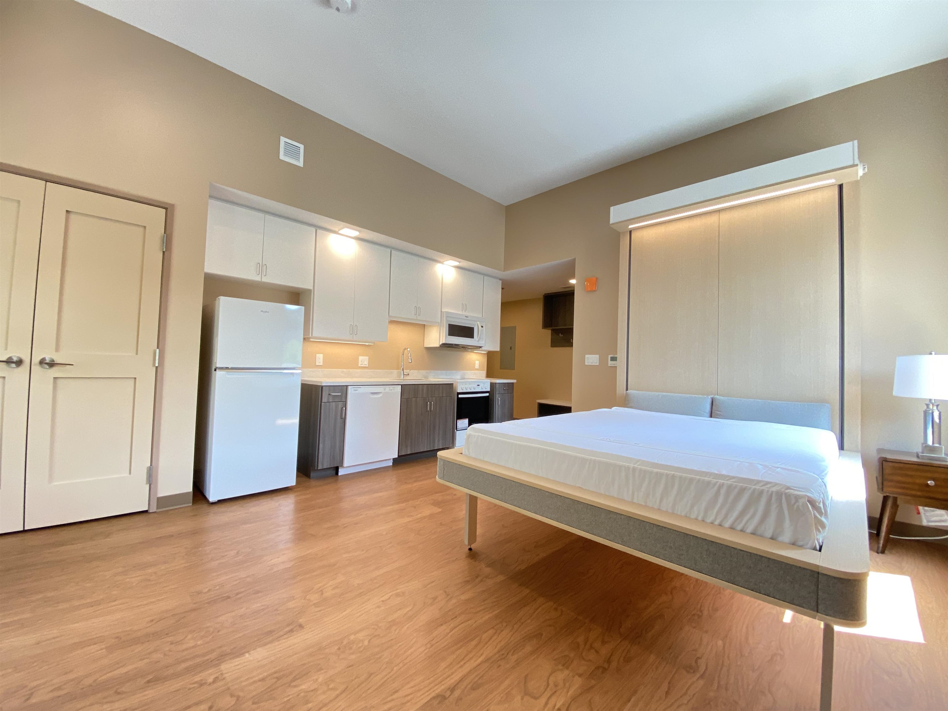 83 Hanover Street, Unit 209 Manchester, NH 03101 - Photo 29 of 42