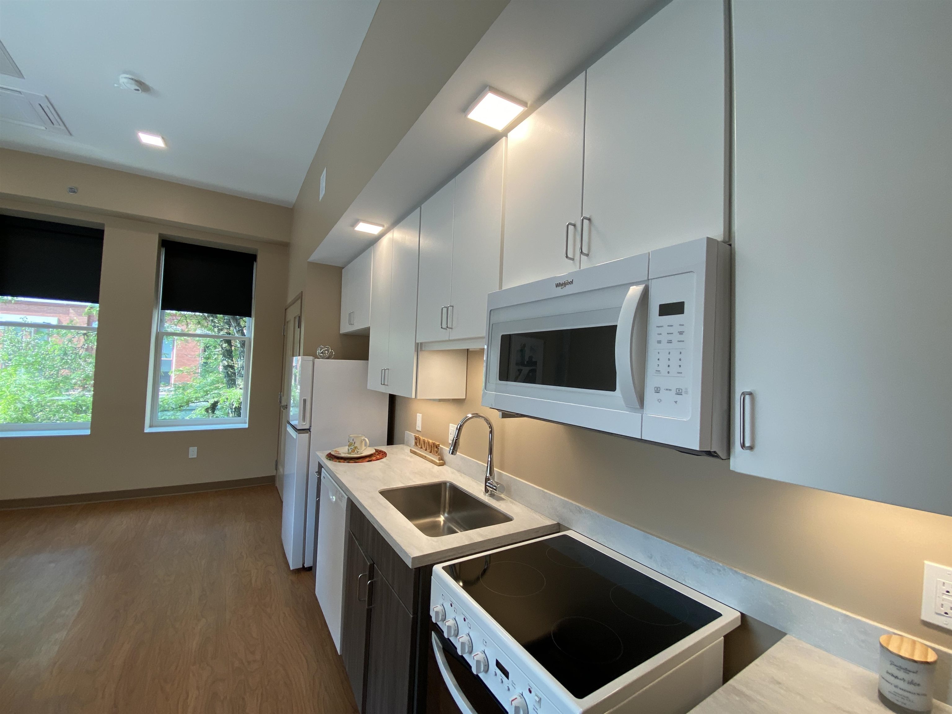 83 Hanover Street, Unit 209 Manchester, NH 03101 - Photo 32 of 42