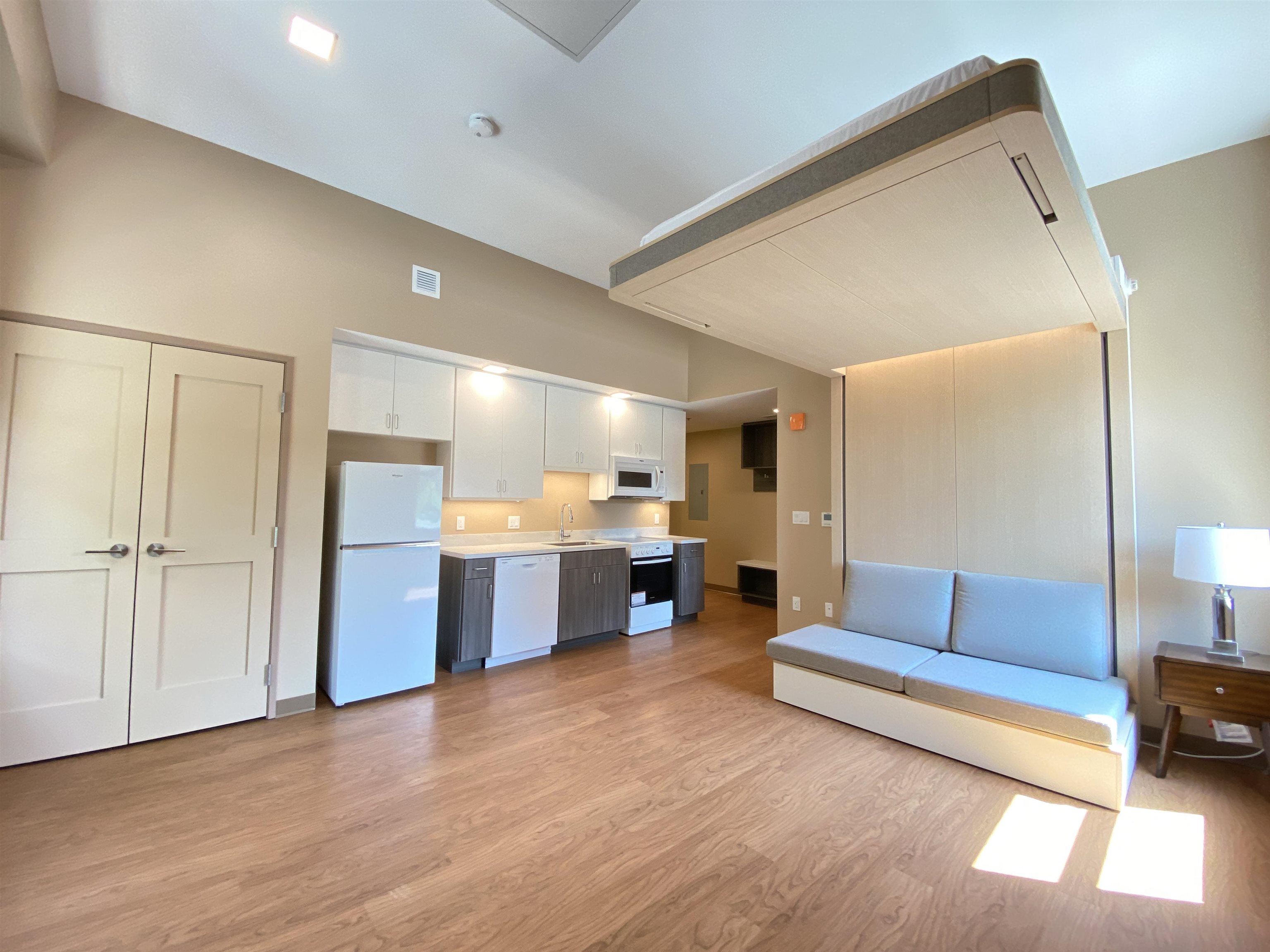 83 Hanover Street, Unit 209 Manchester, NH 03101 - Photo 9 of 42