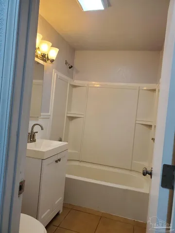 $1,150 | 6448 Gaynell Avenue, Milton, FL 32570