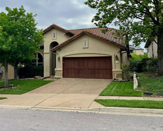 $919,900 | 2216 Rivina Drive, Austin, TX 78733