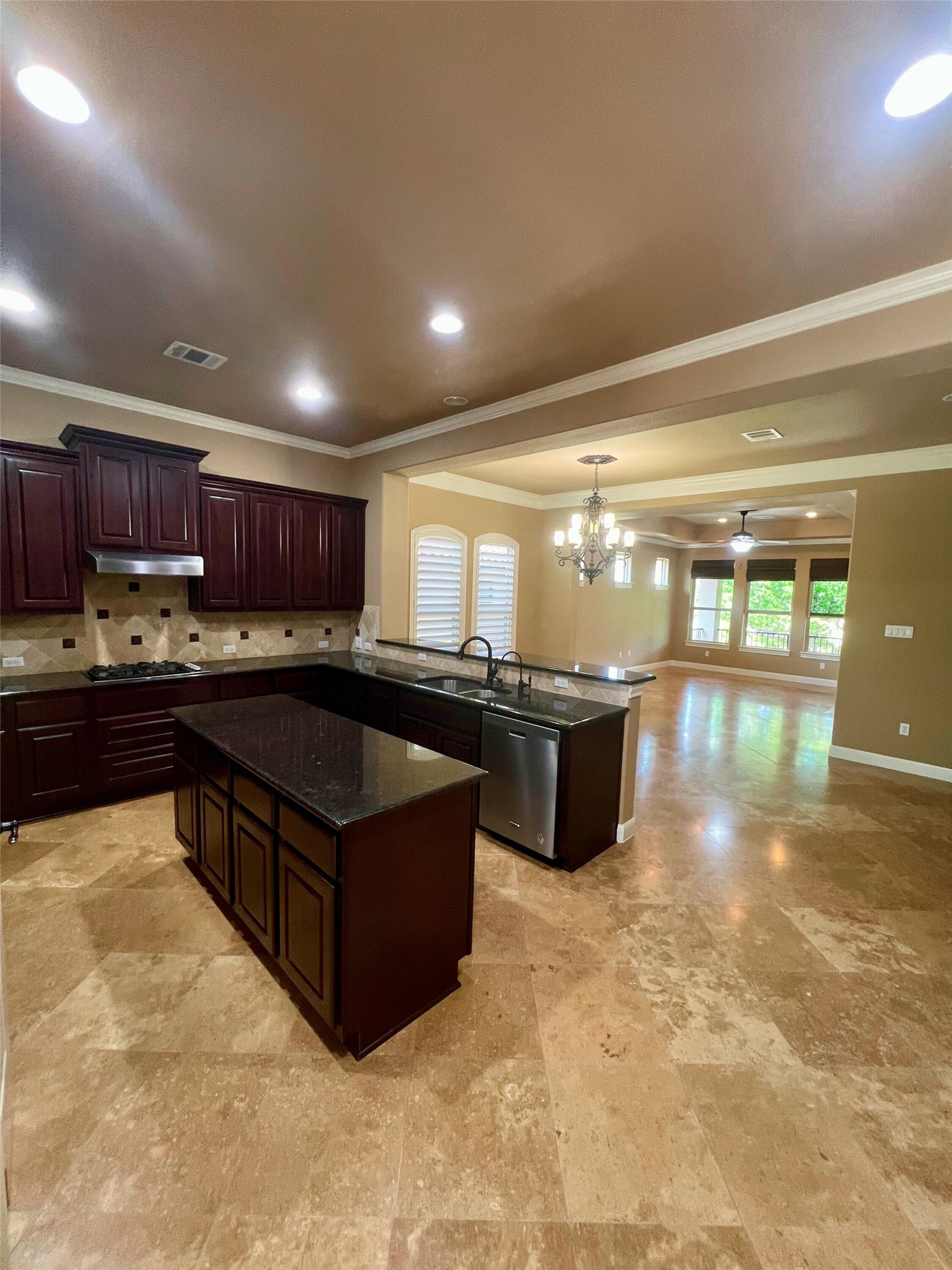 2216 Rivina Drive Austin, TX 78733 - Photo 5 of 25