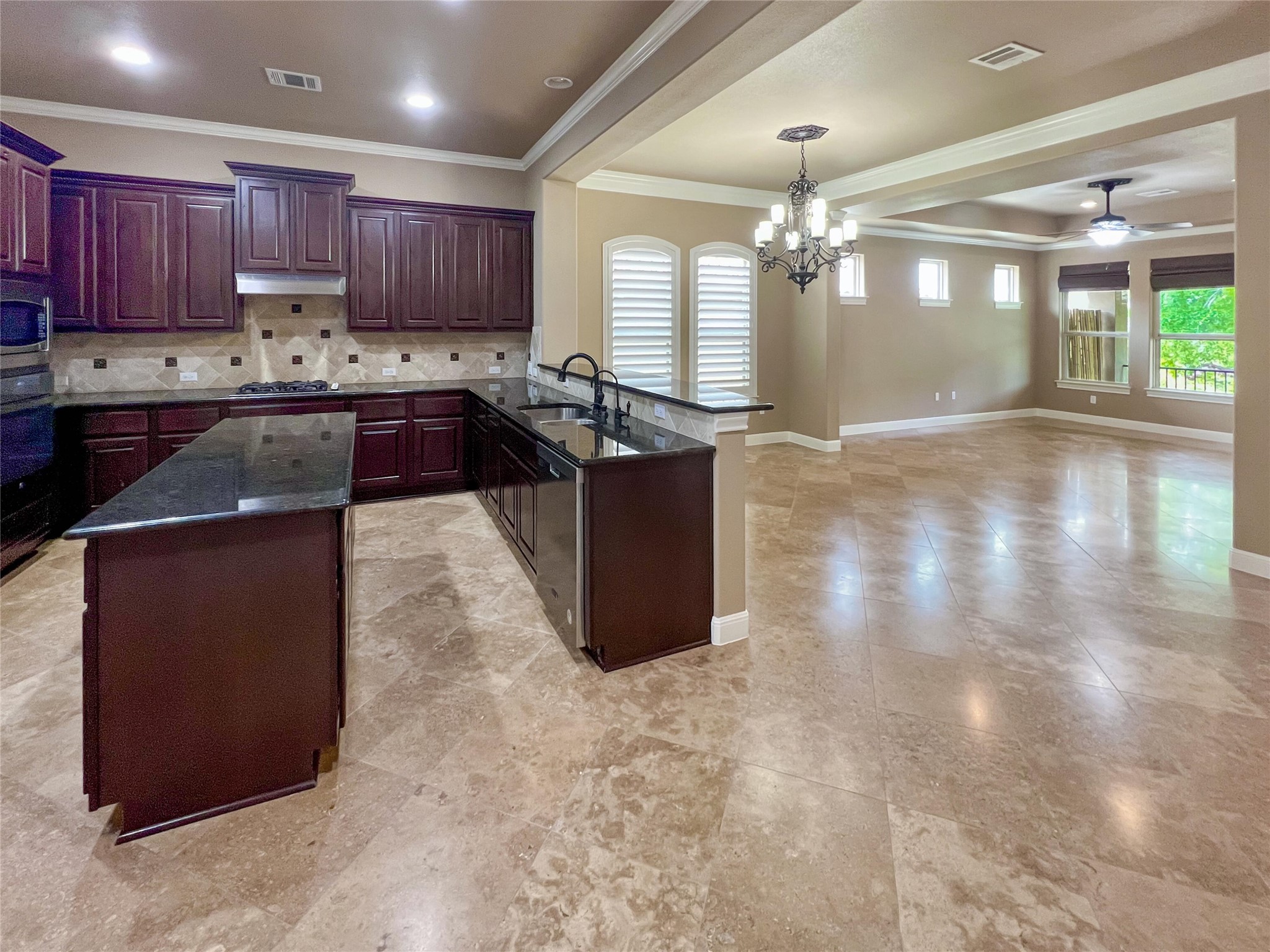 2216 Rivina Drive Austin, TX 78733 - Photo 8 of 25