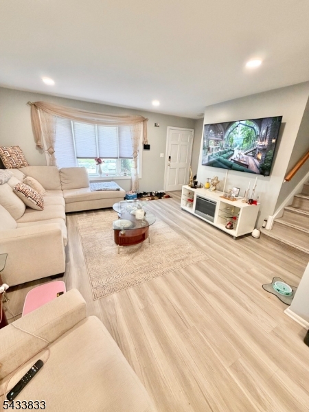 344 Nottingham Way Union, NJ 07083 - Photo 14 of 32