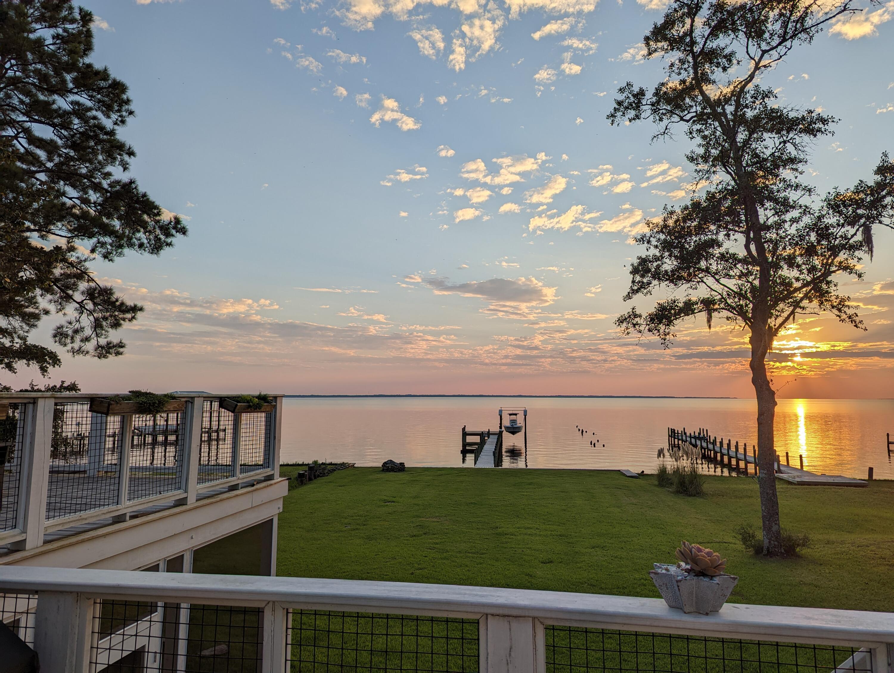 PXL_20220920_232536100