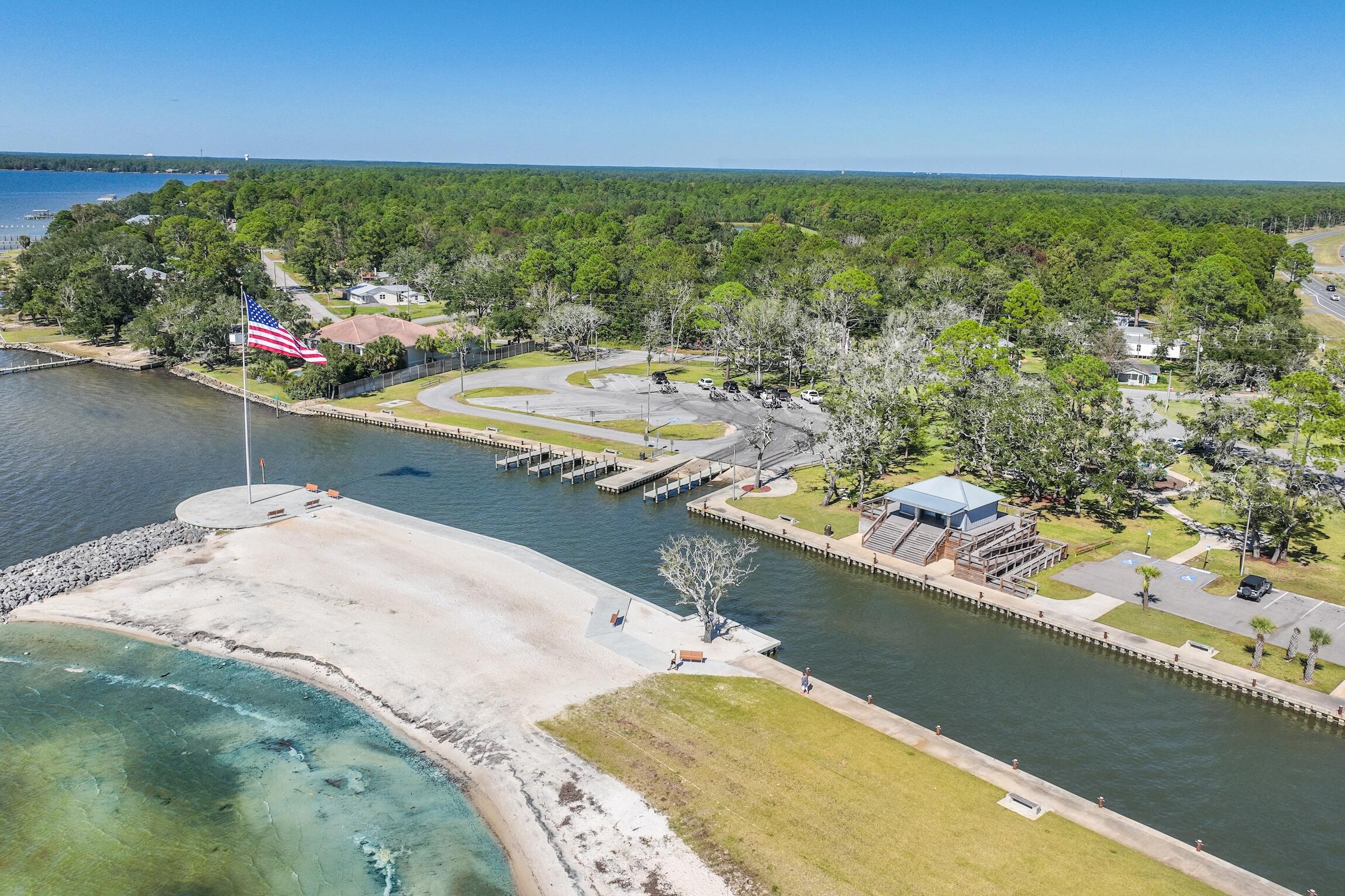 2766 Bay Grove Road Freeport, FL 32439 - Photo 54 of 55 a view of a balcony and an ocean