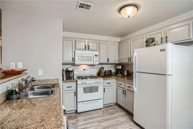 $274,999 | 7701 West Robindale Road, Unit 149, Las Vegas, NV 89113
