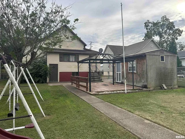 $119,000 | 206 West Homer Avenue, Harrisburg, IL 62946