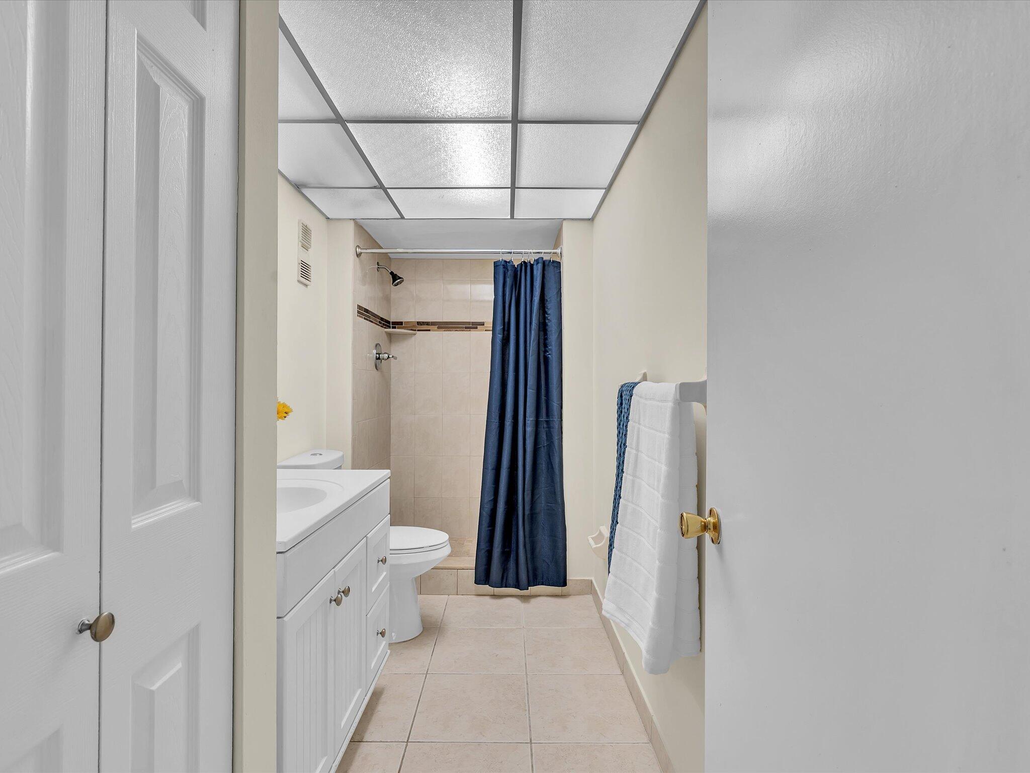 470 Northwest 20th Street Boca Raton, FL 33431 - Photo 18 of 50 Primary Bath