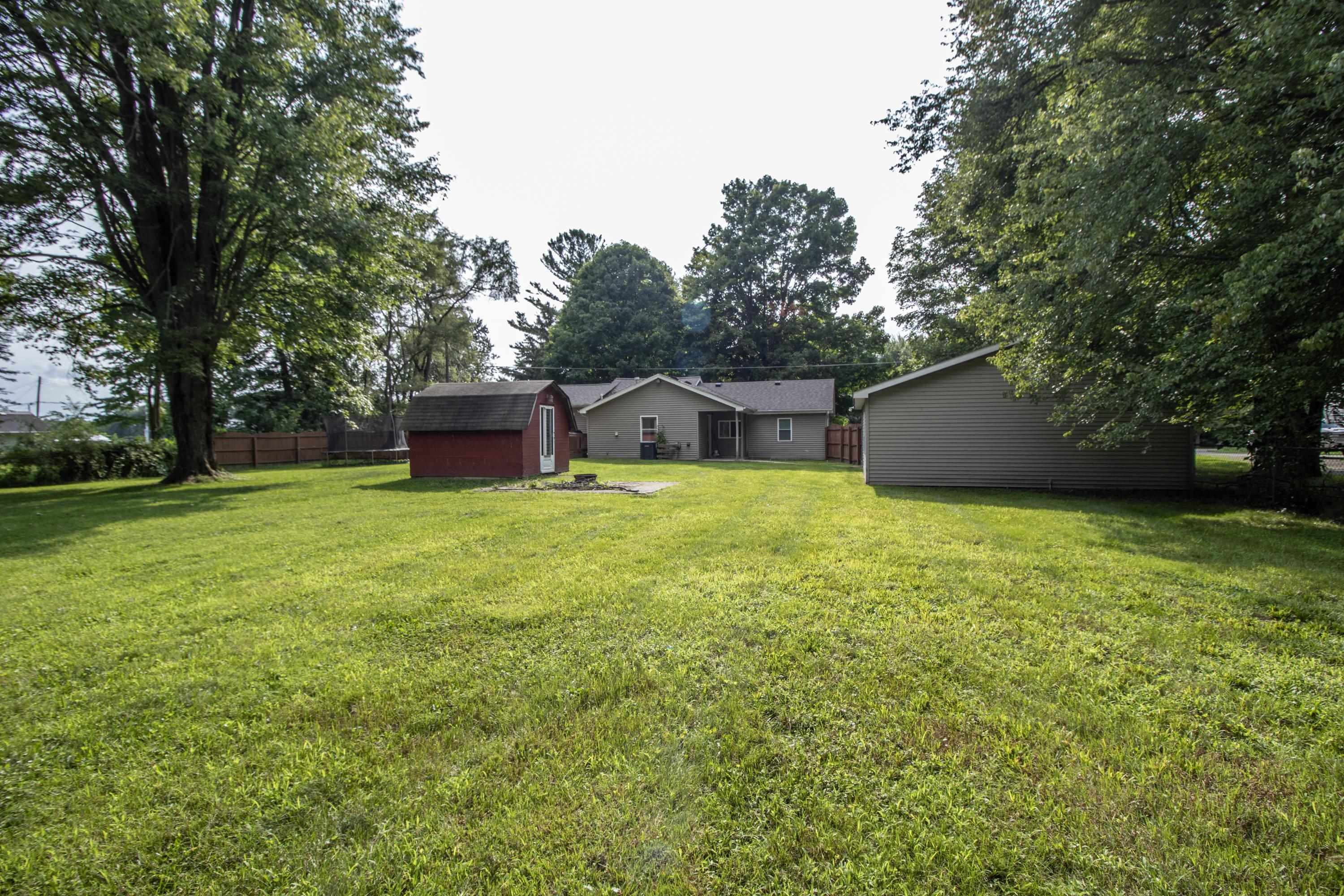 8288 Neff Road Mount Morris, MI 48458 - Photo 38 of 43 50149826-52f2da71-a25d-4384-a39b-46eea80a01d6.JPG