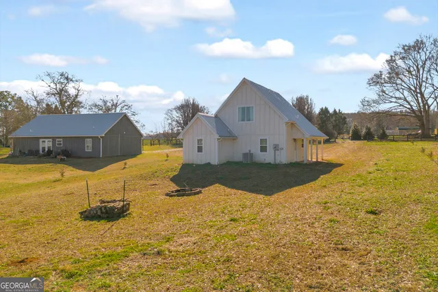 a view of an ocean with a building