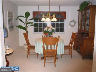 208 Oakshade Road Tabernacle, NJ 08088 - Photo 6 of 12 Dining Room