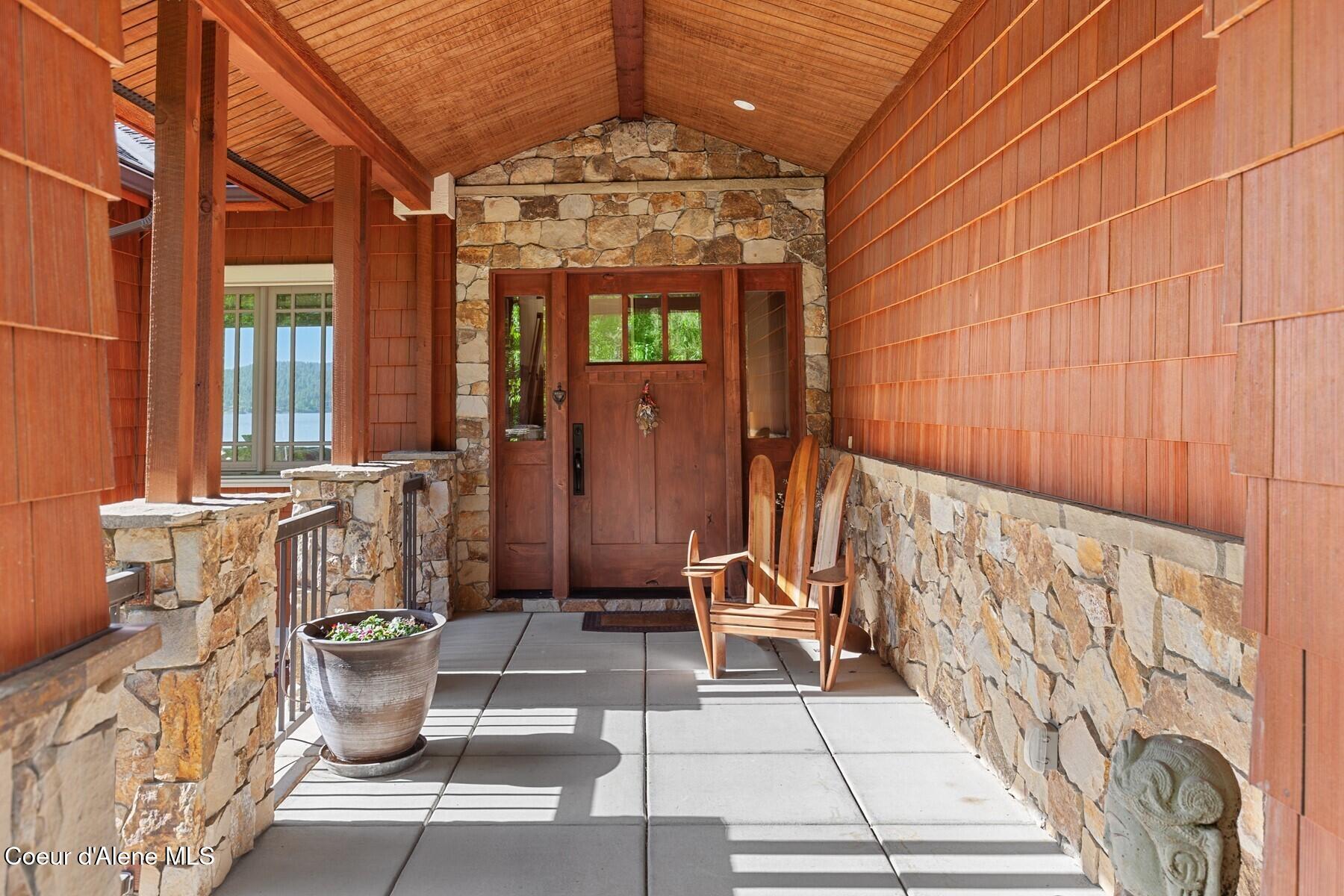 865 East Pine Ridge Drive Harrison, ID 83833 - Photo 66 of 81 Main Level Entry