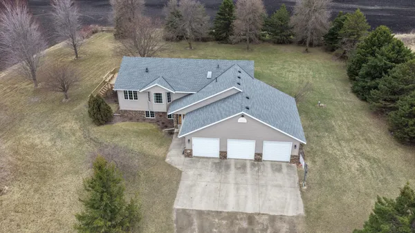 $478,000 | 6335 1st Avenue West, Willmar, MN 56201