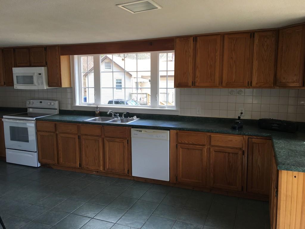 493 Brookside Road Athol, MA 01331 - Photo 10 of 24