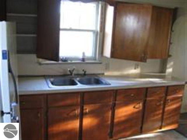 425 South Fire Road Twining, MI 48766 - Photo 7 of 13 1750157-6.JPG