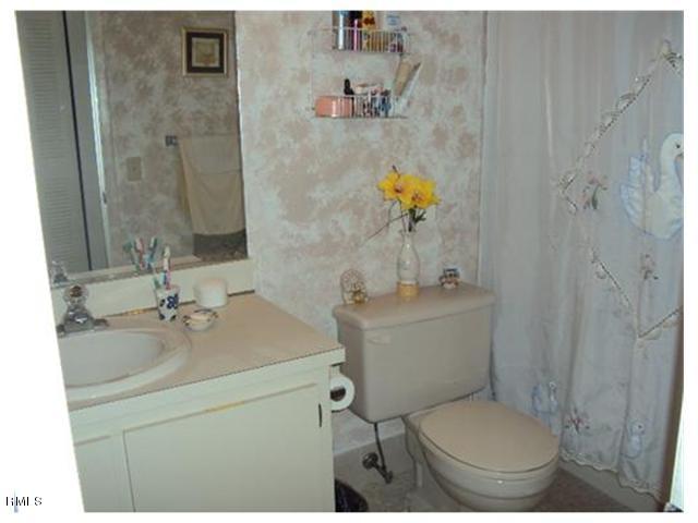 8737 Echo Lane, Unit D Boca Raton, FL 33496 - Photo 8 of 14 guest bathroom